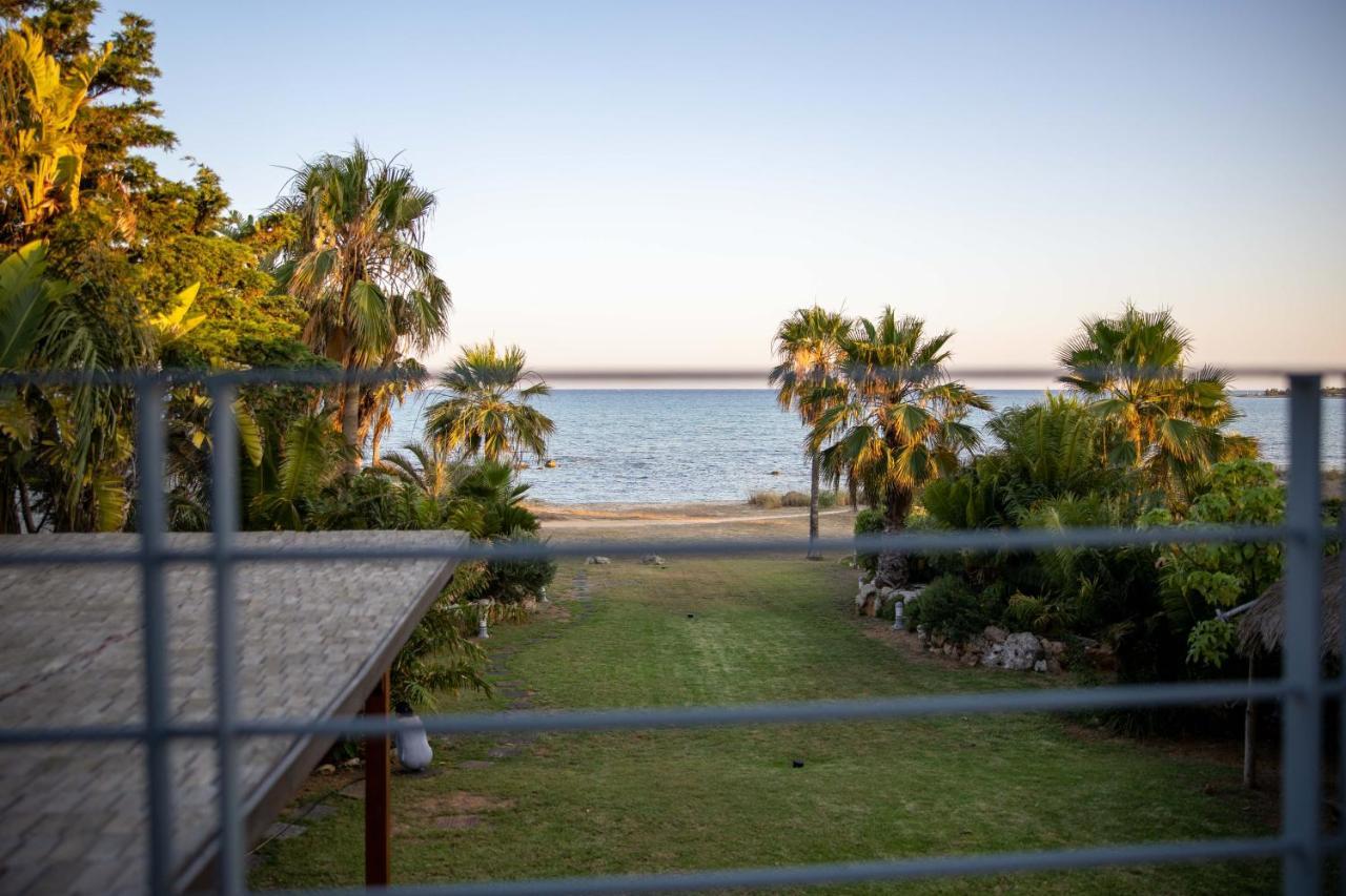 Balinese Villa Ayia Napa Exterior photo